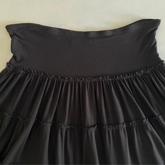 BCBGMAXAZRIA Black Tiered Flowy Midi Skirt - Picture 2 of 5